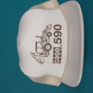 Mohr's Case 590 One Size Fits All Vintage Trucker Hat